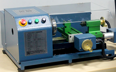 Portable CNC lathes are mainly used in CNC teaching in universities